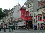 The infamous Moulin Rouge. Im living just around the corner.