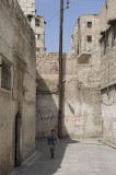 Aleppo running boy 9752.jpg