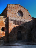 Portada de la iglesia abcial