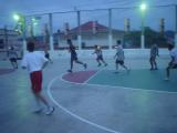 basketball in Flores