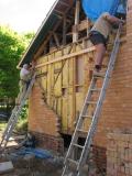 timber plate for the roof trusses to sit on