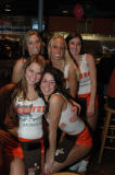 Hooters2.jpg