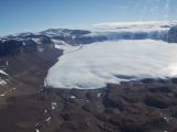 Upp. Wright Glacier part of Labrinyth Airdevronsix Icefall.JPG