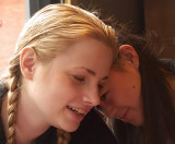 pbase Susan and Annie 2 P1010958.jpg