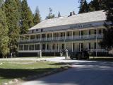 wawona-hotel-inside-the--park