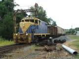 GP16 BB #9 leads their train through the wye at Gordonsville.