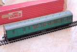 Meccano Hornby Dublo 4085 Suburban Coach Brake/2nd Southern Region with Interior Fittings