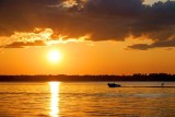 Sunset Water Skier 05268