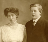 Ida and Webs Sommer abt. 1910.jpg
