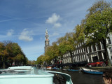 melewati bagian paling indah di kanal Amsterdam