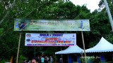 Bird fair banner