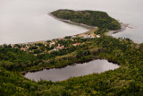 Lac et presqule / Lake and Peninsula