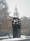 Memorial to Women of WW2