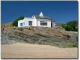 Some beach hut !