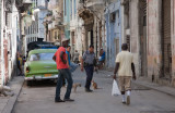 La calle, un gran teatro humano y animal (La Habana)