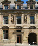 Hôtel de Sully , façade avant