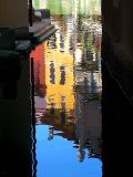 Annecy,  le reflet des maisons