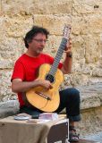 Felix Manyé Rodriguez musicien de rue à Volterra