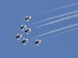 7 Thunderbirds F-16 Fighting Falcon 03