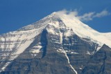 6765 Mount Robson close-up.jpg