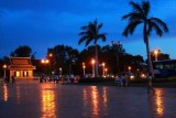 3700 Phnom Penh twilight.jpg