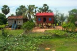 3855 Rural houses near Siem Reap.jpg