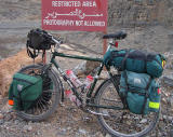 023  Steve -Touring through Oman - Giant Iguana touring bike