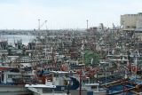 boats near ship terminal