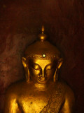 Golden buddha Shwezigon.jpg