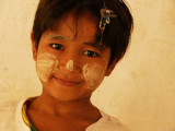 Beautiful girl Bagan.jpg