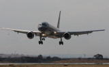 Kiwi 757 short finals.jpg