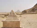 the pyramidion from the Red Pyramid of Snefru.jpg
