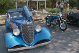 SDIM0774 - 34 Ford and My Norton are almost color-matched