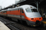 Tzu-Chiang Train (E1000 Push-Pull)