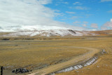 The railroad crossing a dirt road, northern Tibet