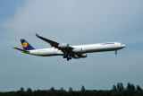 Lufthansa A340-600 over the threshold 20C at SIN (D-AIHR)