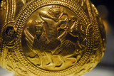 Ein Bogenschtze auf einem Mischwesen mit Menschenkopf zielt auf einen Panther, 7-9th C. AD