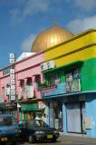 Dome of the Grand Friday Mosque behind Chandanee Magu