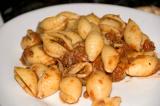 pasta shells with napoletano meat sauce