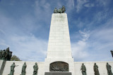 Brigham Young monument.jpg