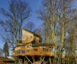 Alnwick  garden treehouse.jpg