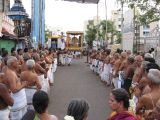 6th day Morning - Thanga chapparam - Goshti Thodakkam.JPG