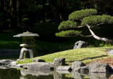 Snow Viewing Lantern (Yukimi Doro)