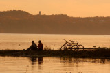 Un petit moment de dtente au bord du fleuve