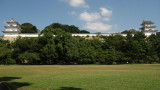 View across the park to Akashi-jōs remnant tower