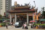 Outer gate of Longshan Temple in Wanhua