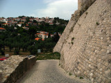 Road up to Stari Grad