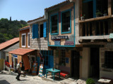 Looking at displays on the approach to Stari Bar