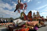 Rose Parade Float Viewing 07