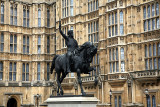 Richard the Lionheart statue in front of the Parliament